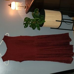 Red sleeveless dress